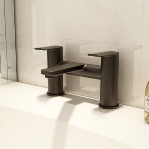 Suburb bath filler in Matt Black